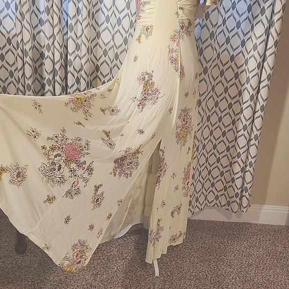 NWT🌸OFFER🌸 Free People Floral Ivory Maxi Dress, Small - Picture 7 of 13